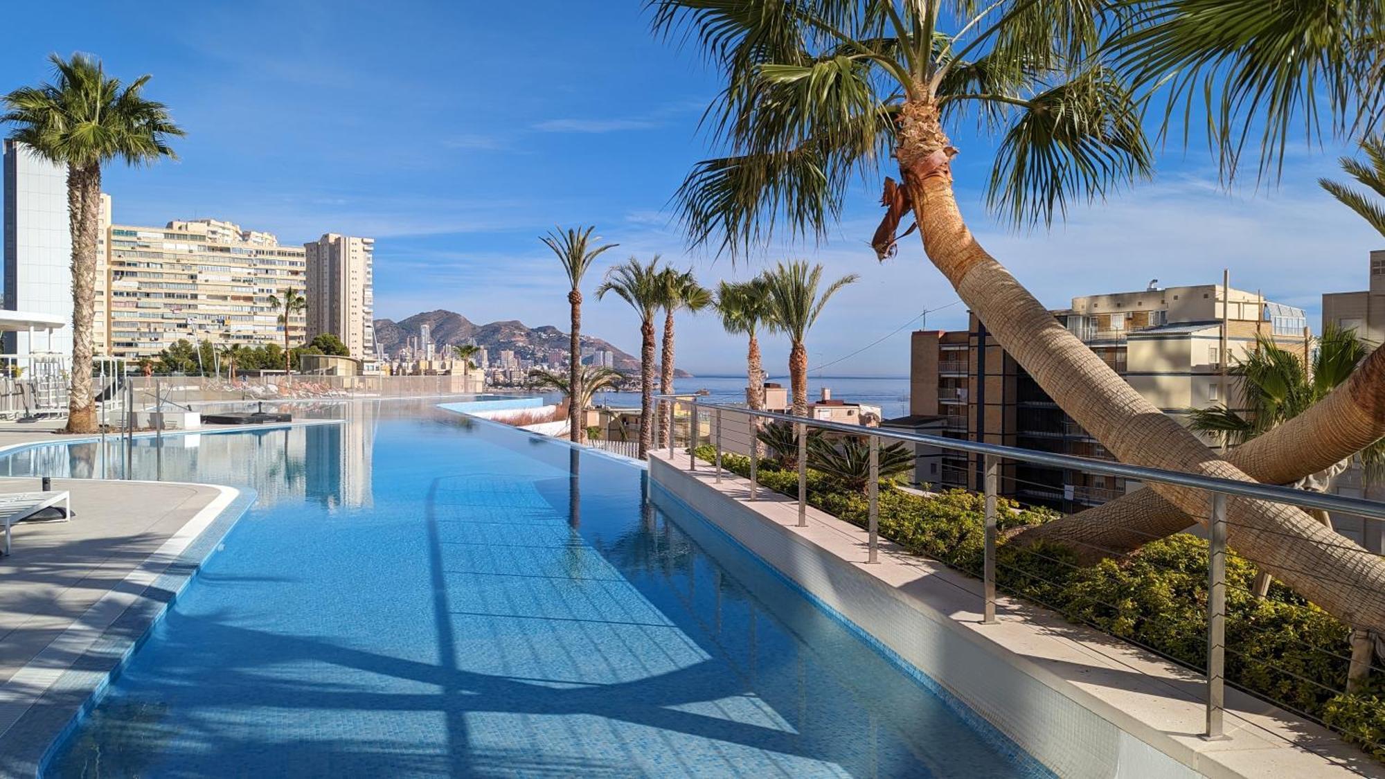 Sunset Cliffs Sea View Apartments Benidorm Eksteriør billede
